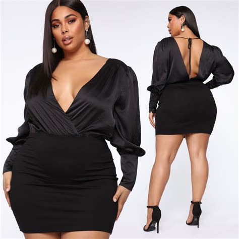 Fashion Nova Curve .